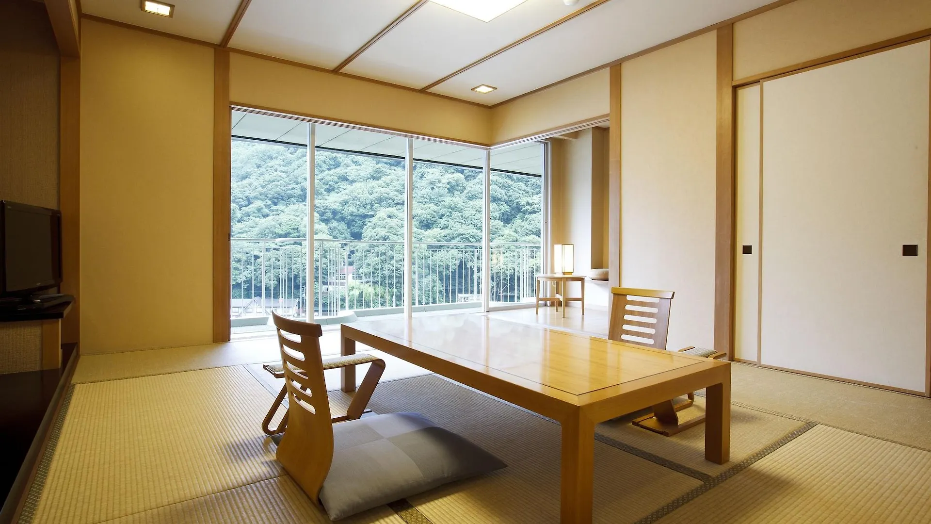 **** ריוקן האקונה Yumoto Fujiya Hotel יפן